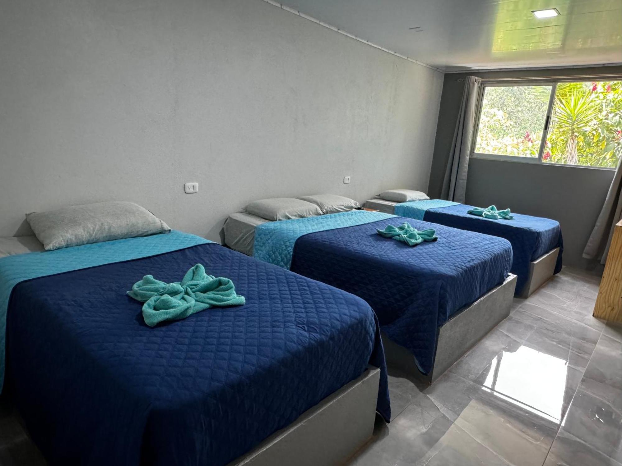 Hotel Uran Rivas 외부 사진