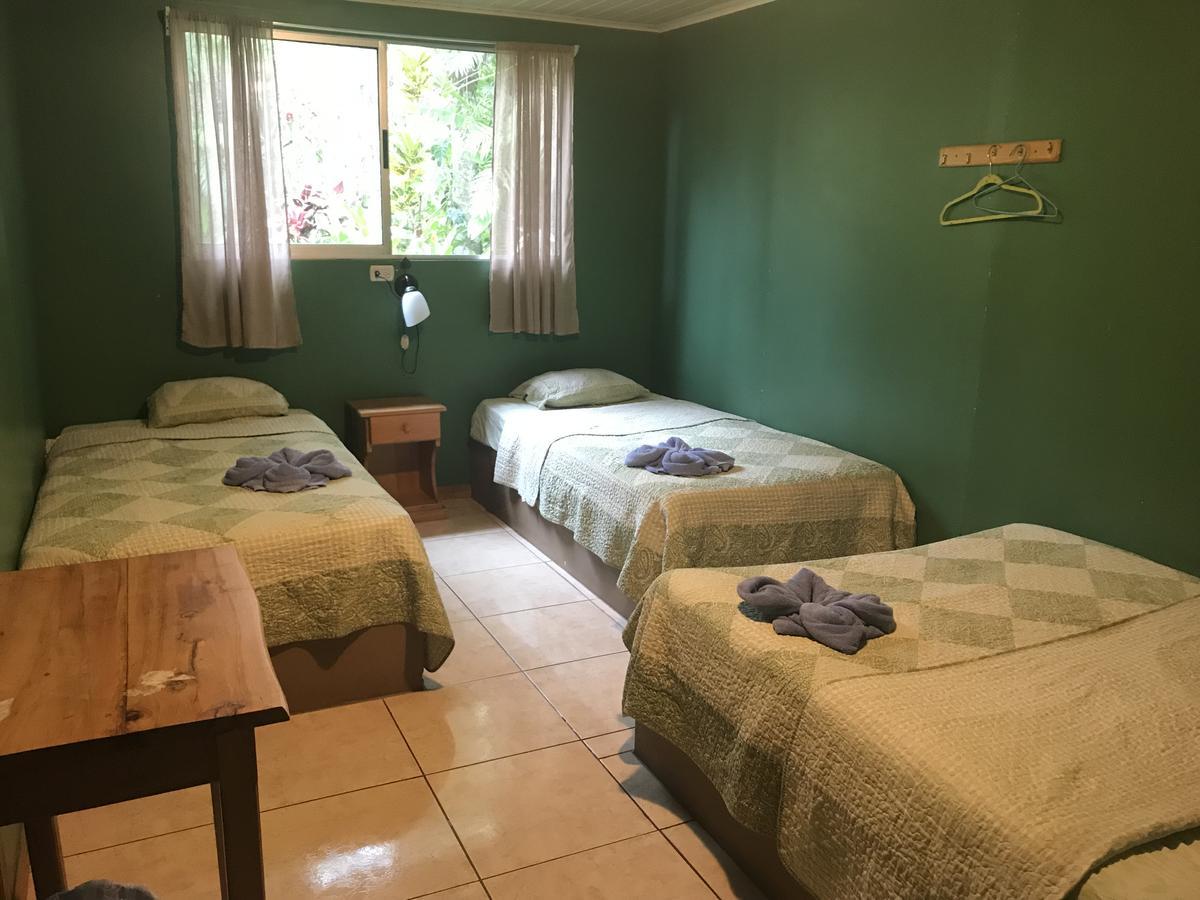 Hotel Uran Rivas 외부 사진