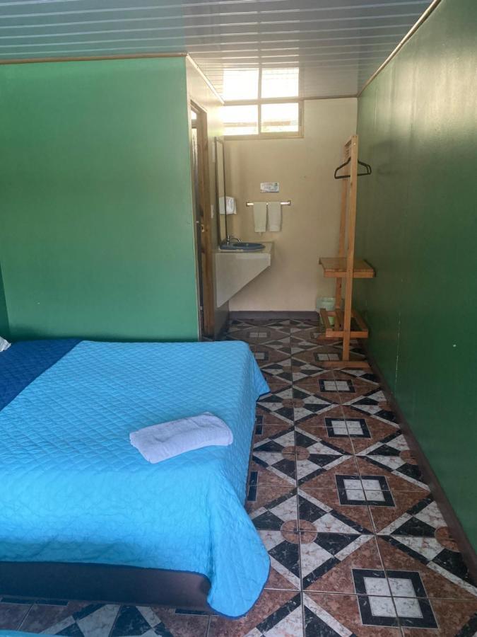 Hotel Uran Rivas 외부 사진