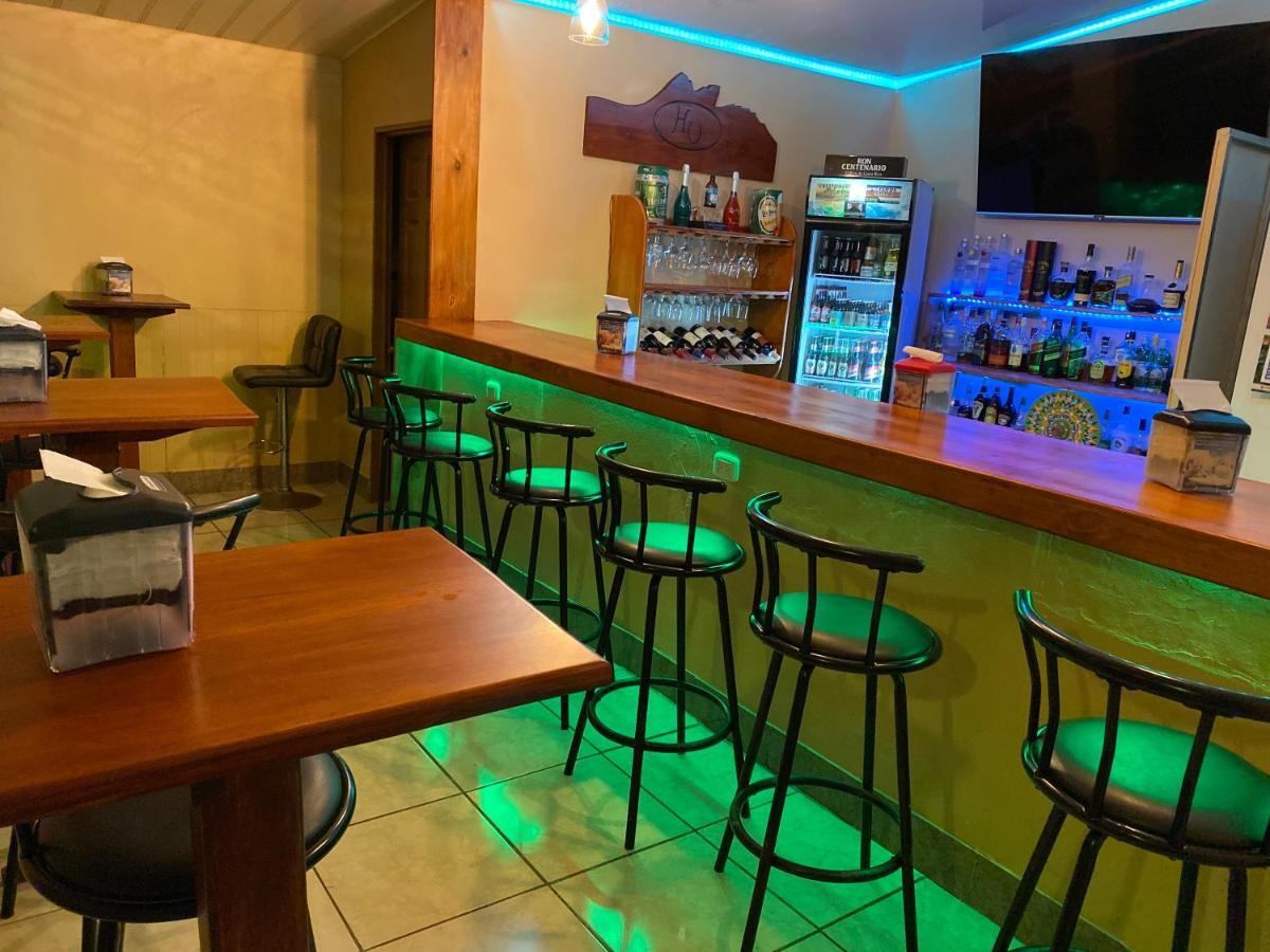 Hotel Uran Rivas 외부 사진